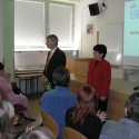 konferenci zahajuje primátor města Ostravy Petr Kajnar a ředitelka gymnázia Dagmar Juchelková