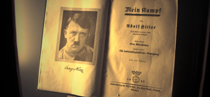 Němci kupují Hitlerovu knihu. O Mein Kampf mají zájem učitelé i nadšenci do historie