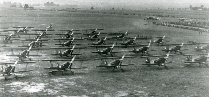 Historie československého vojenského letectví 1918-2008