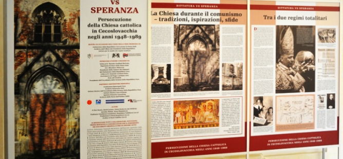 Výstavu Diktatura versus naděje do konce prázdnin hostí ostravské katedrála