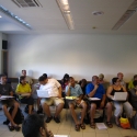 Účastníci mezinárodního semináře během přednášky ve Vzdělávacím centru v Jad Vašem.