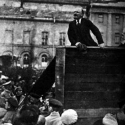 Lenin při projevu