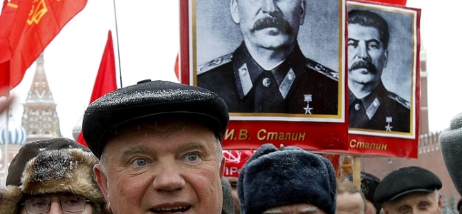 Stalin diktátor i génius