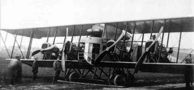 První eskadra létajících pevností vznikla před 100 lety v Rusku