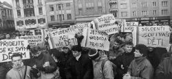 Padání komunistické bašty aneb Ostrava mezi 17. listopadem 1989 a 3. lednem 1990