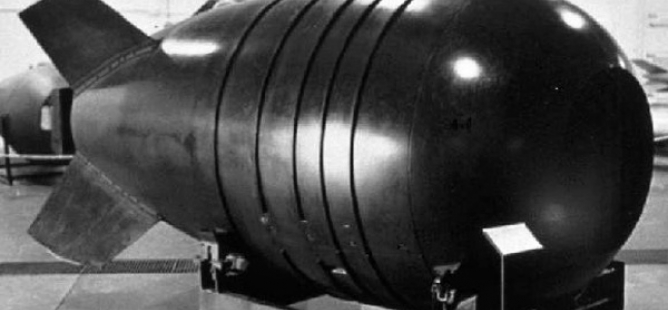 Jaderná zbraň od roku 1945 po současnost: nástroj války nebo míru?