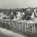Skoro všechny hraniční domy byly strženy z důvodu stavby zdi, obyvatelé museli své domy opustit bez varování během několika hodin.