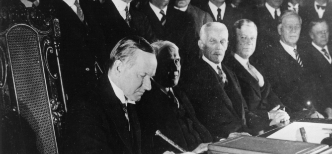 Briand-Kellogův pakt (27.8.1928)