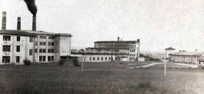 Koncentrační tábor v Nové Roli