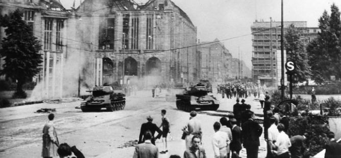 Protesty ve východním Berlíně v roce 1953