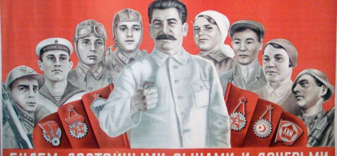 Moderní-Dějiny.cz | Fotogalerie Stalinská propaganda